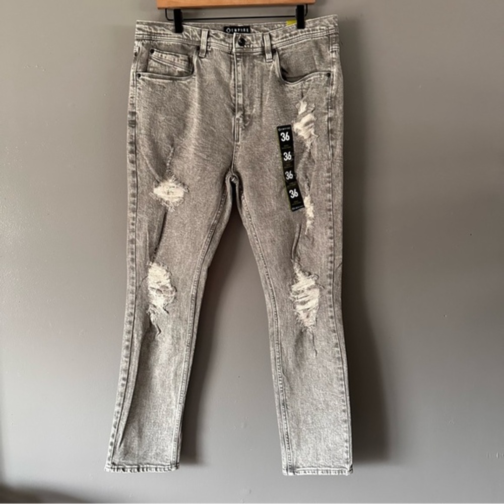 Empyre Verge Tapered Skinny Jeans | Distressed Grey‎